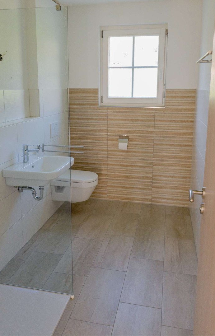 Badezimmer EG