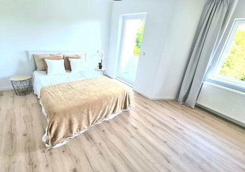 Screenshot_20251211_230726_Gallery