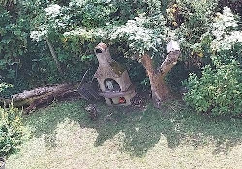 GRILLHÄUSCHEN IM GARTEN