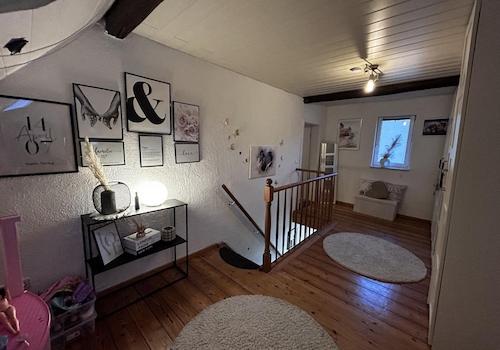 Flur OG große Wohnung 2