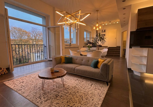 KI Beispiel: Chandelier