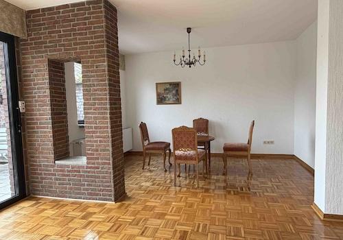 ... mit offenem Essbereich