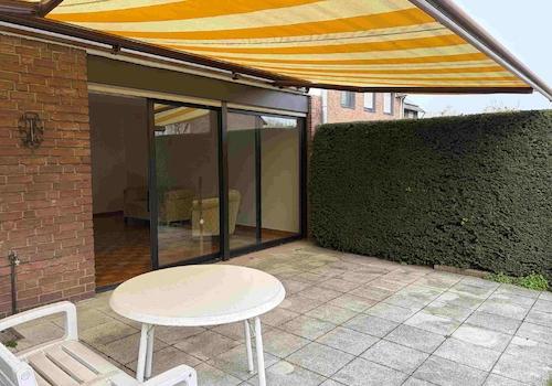 Terrasse mit elektr. Markise