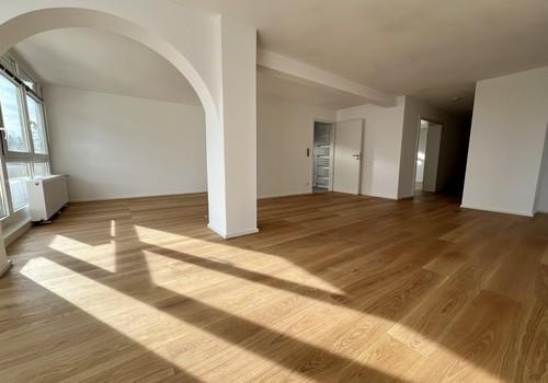 Wohnzimmer mit Terrasse