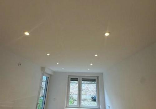 27 Zimmer mit Balkonzugang