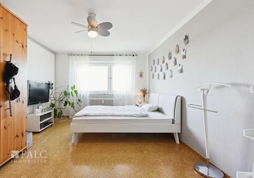 Erstes Schlafzimmer OG