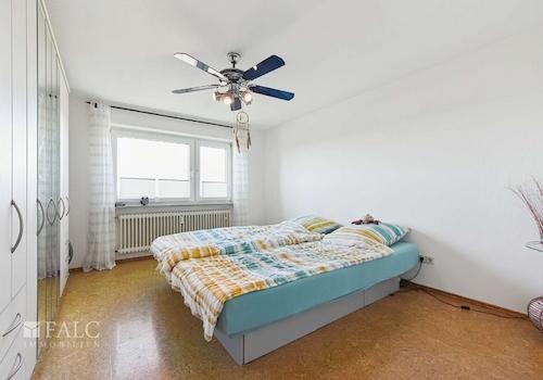 Zweites Schlafzimmer OG