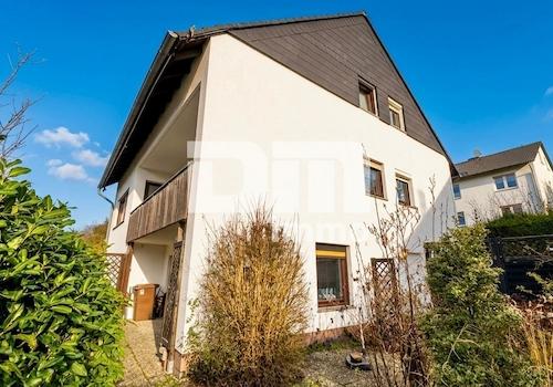 Rückansicht / Terrasse 2