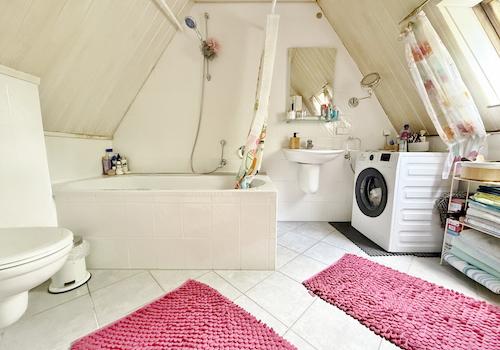 1. Haus – OG / Wannenbad