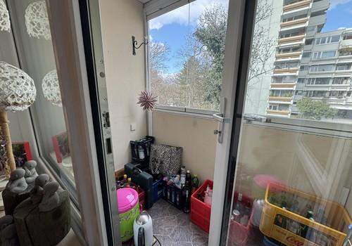 Verglaster Balkon