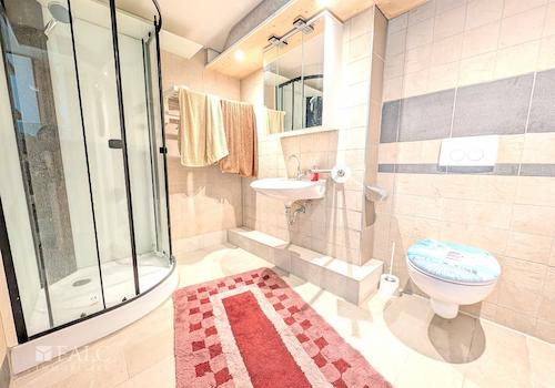 Badezimmer Altbau EG Einliegerwohnung 