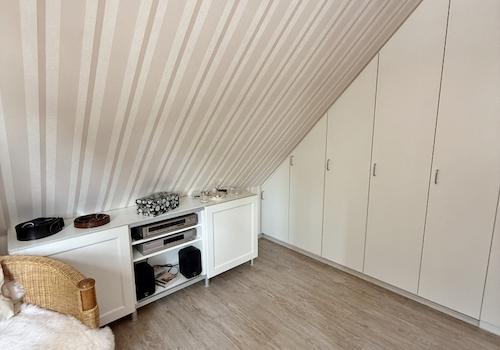 mit integrierte Ankleide