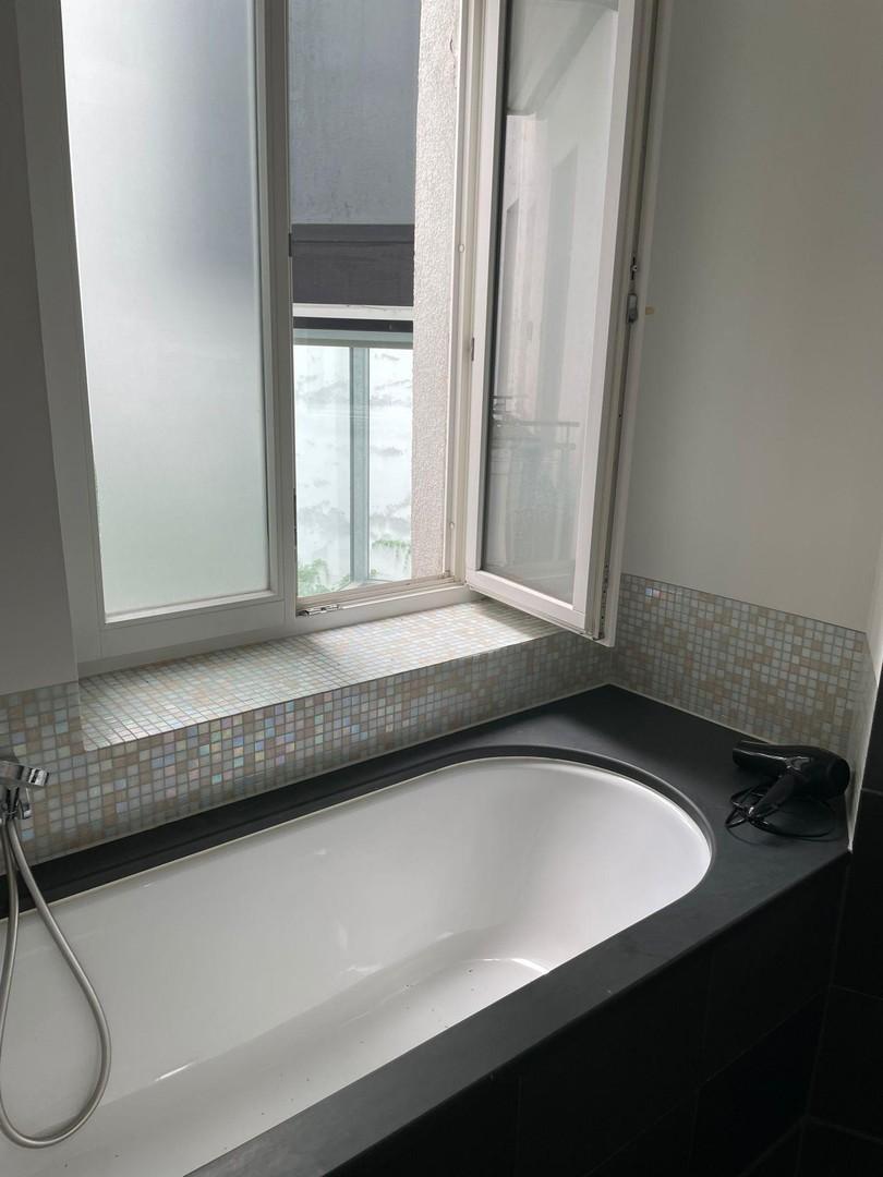 Badezimmer,Bad Mit Fenster