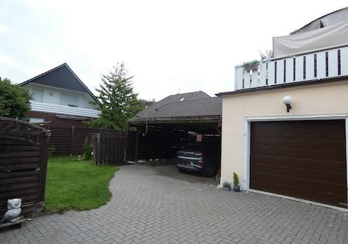 Garage und Carport