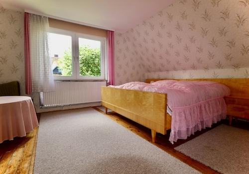 Schlafzimmer Haus Links