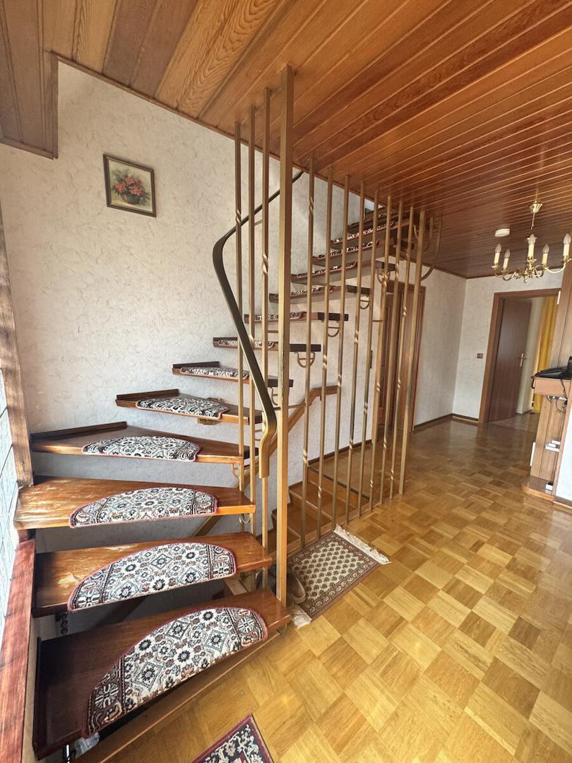 Eingangsbereich Haus Rechts