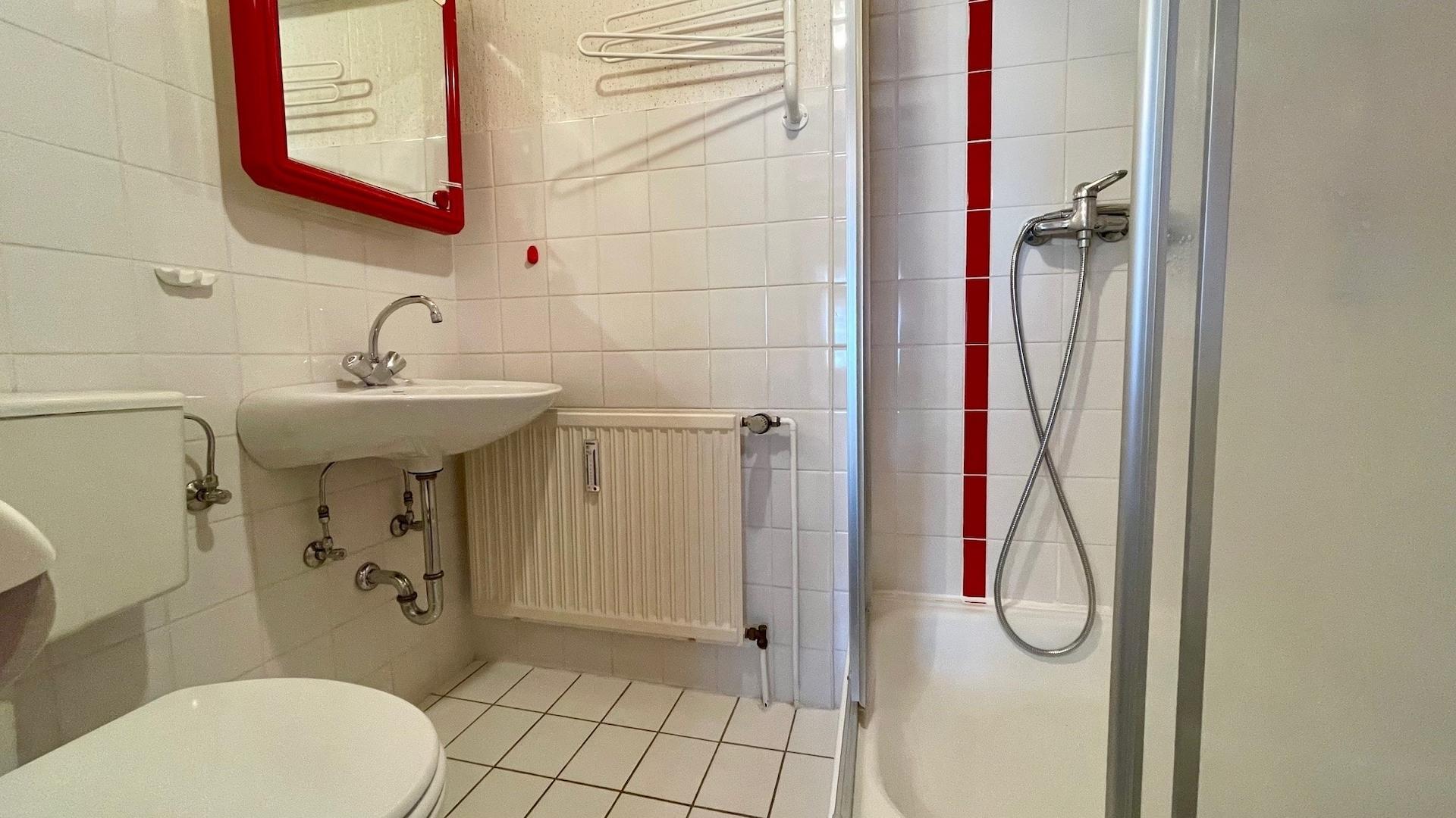 Duschbad im Erdgeschoss