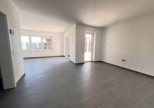 Wohnzimmer mit Küche