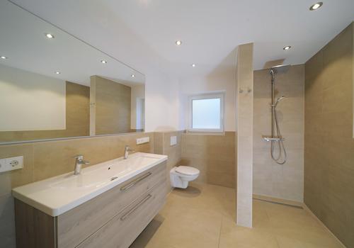 Bad Einliegerwohnung