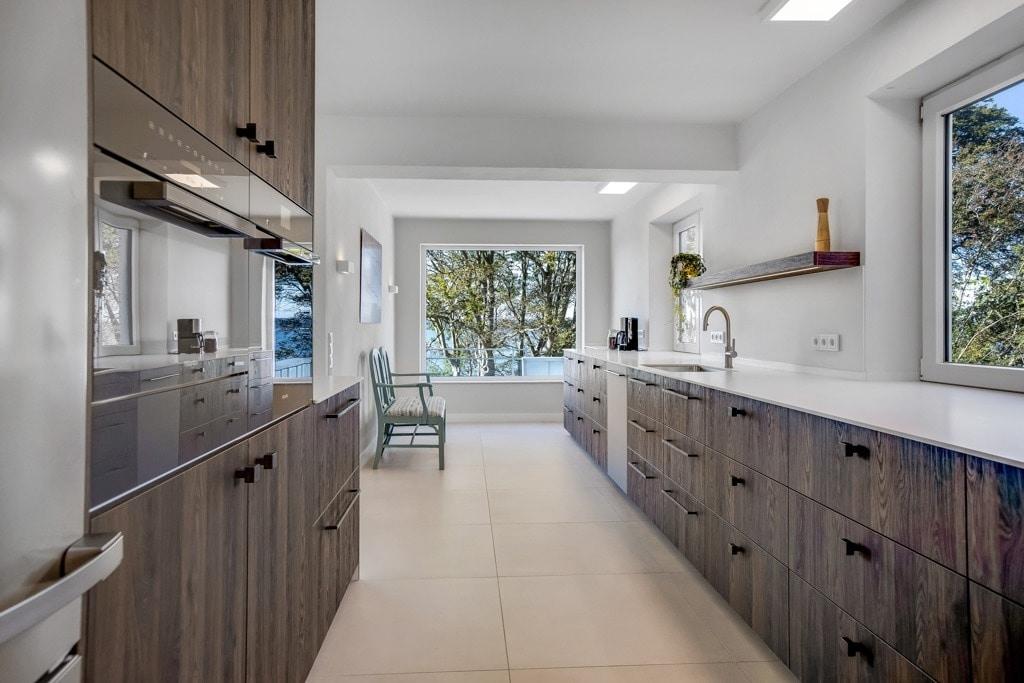 1. Obergeschoss Küche mit Einbauküche