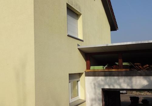 Ansicht Nord- Ost / Garage 