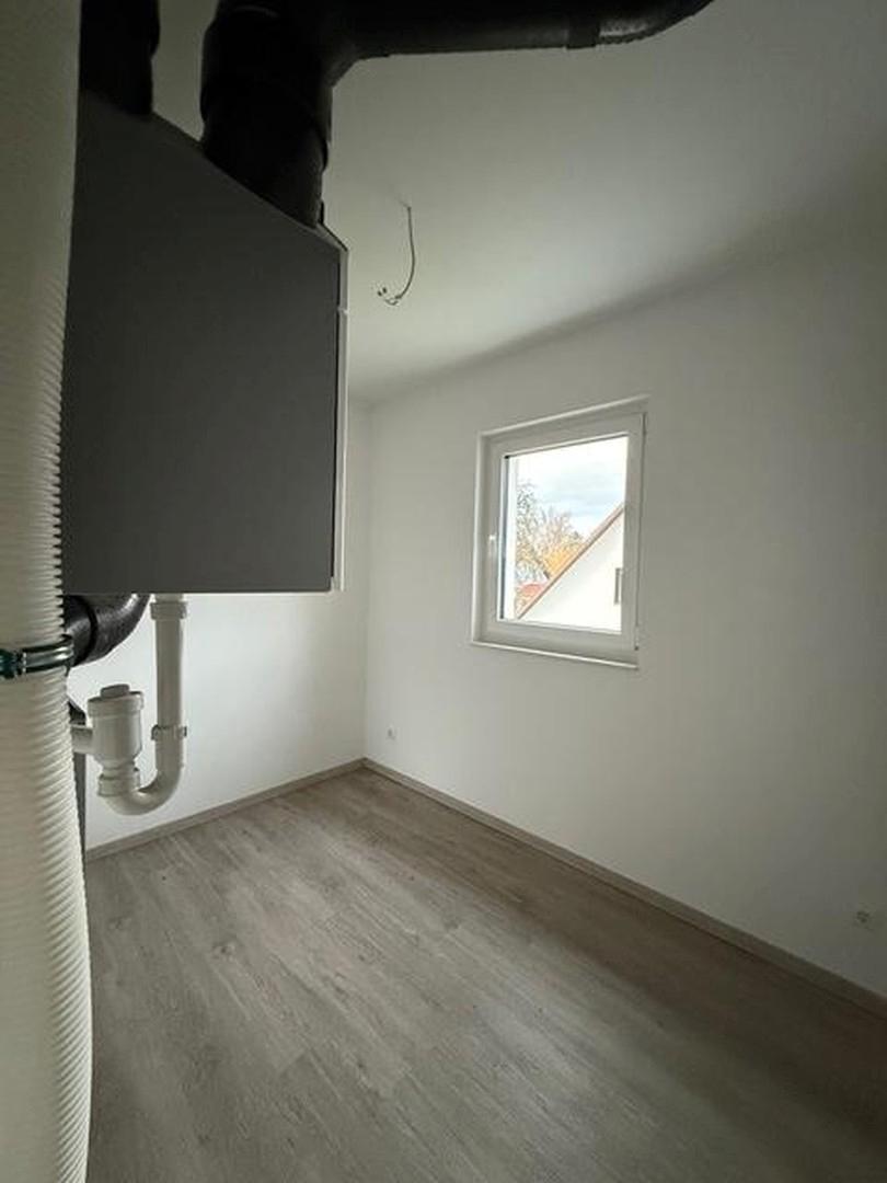 Abstellraum mit Fenster innen