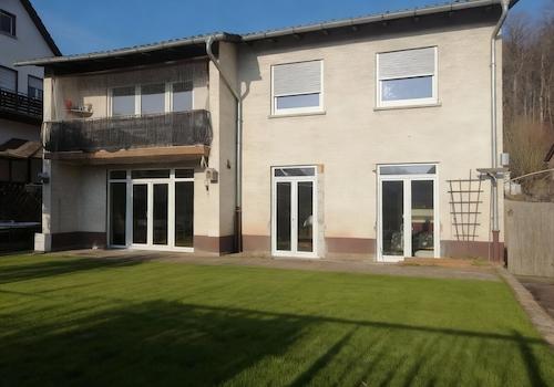 Rückseitenbeispiel  wie es sein könnte