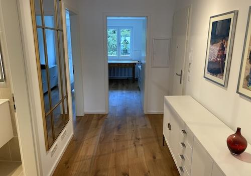 Flur, Blick Richtung ArbZi