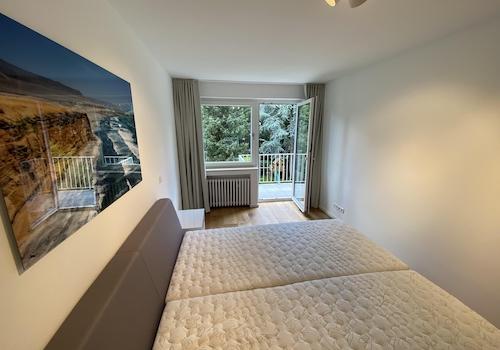 Schlafzimmer Richtung Garten 