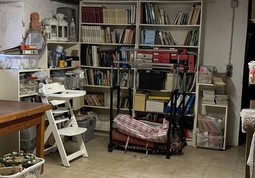 Kellerraum - 1er  von diversen