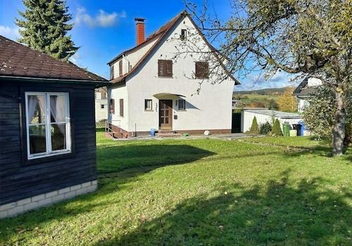 Ansicht Rückseite aus dem Garten