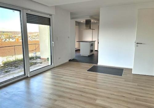 Blick vom Wohnzimmer Richtung Küche