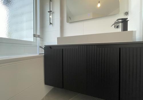 Unterschrank Bad 1. OG