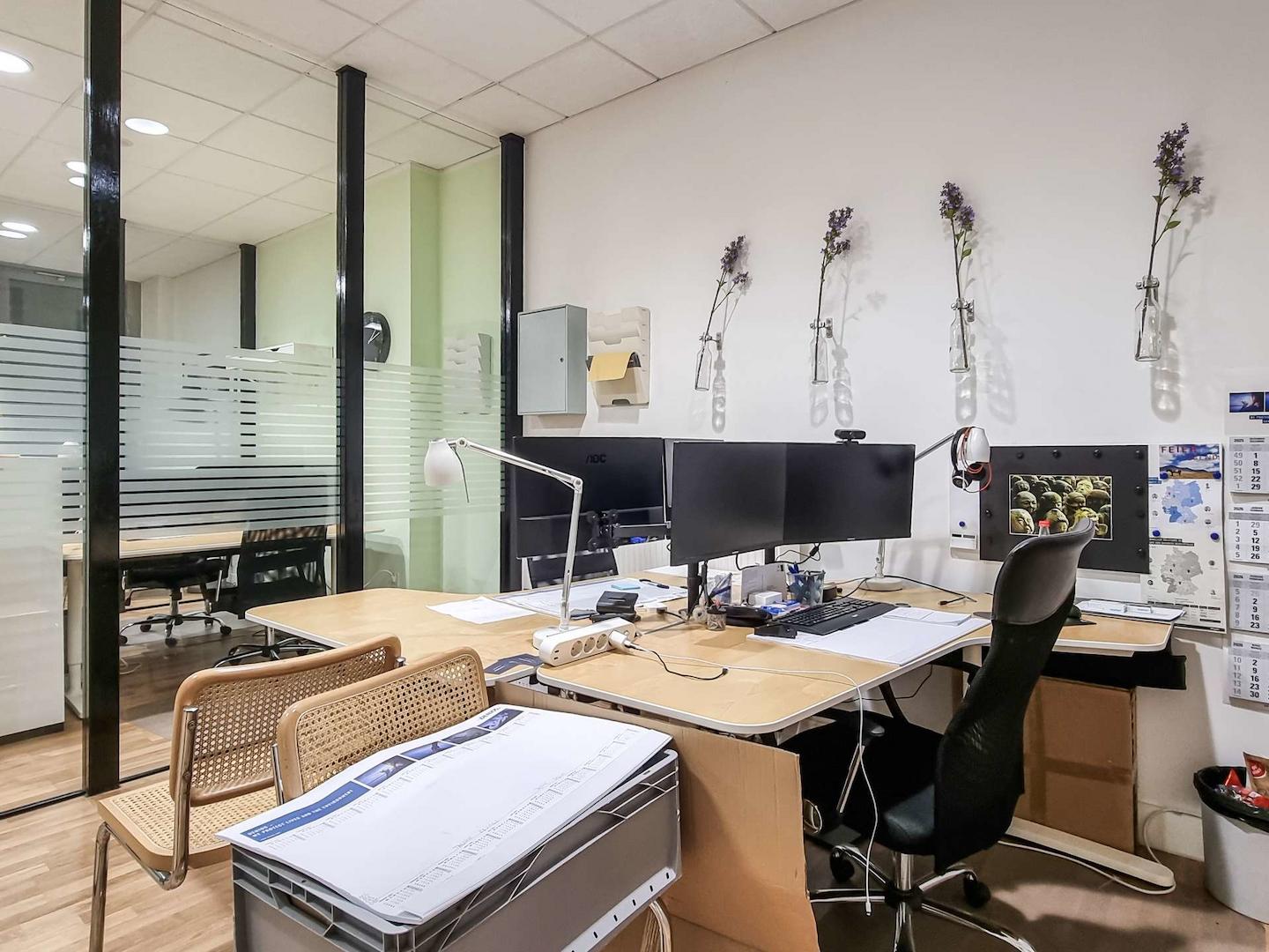 Büro