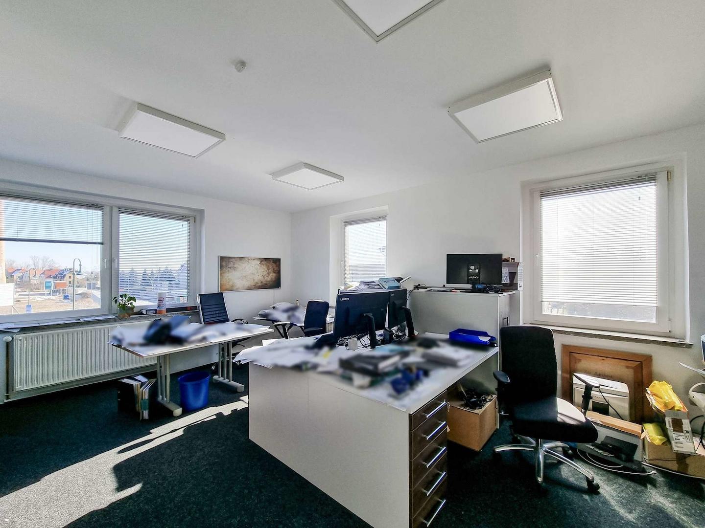 Büro