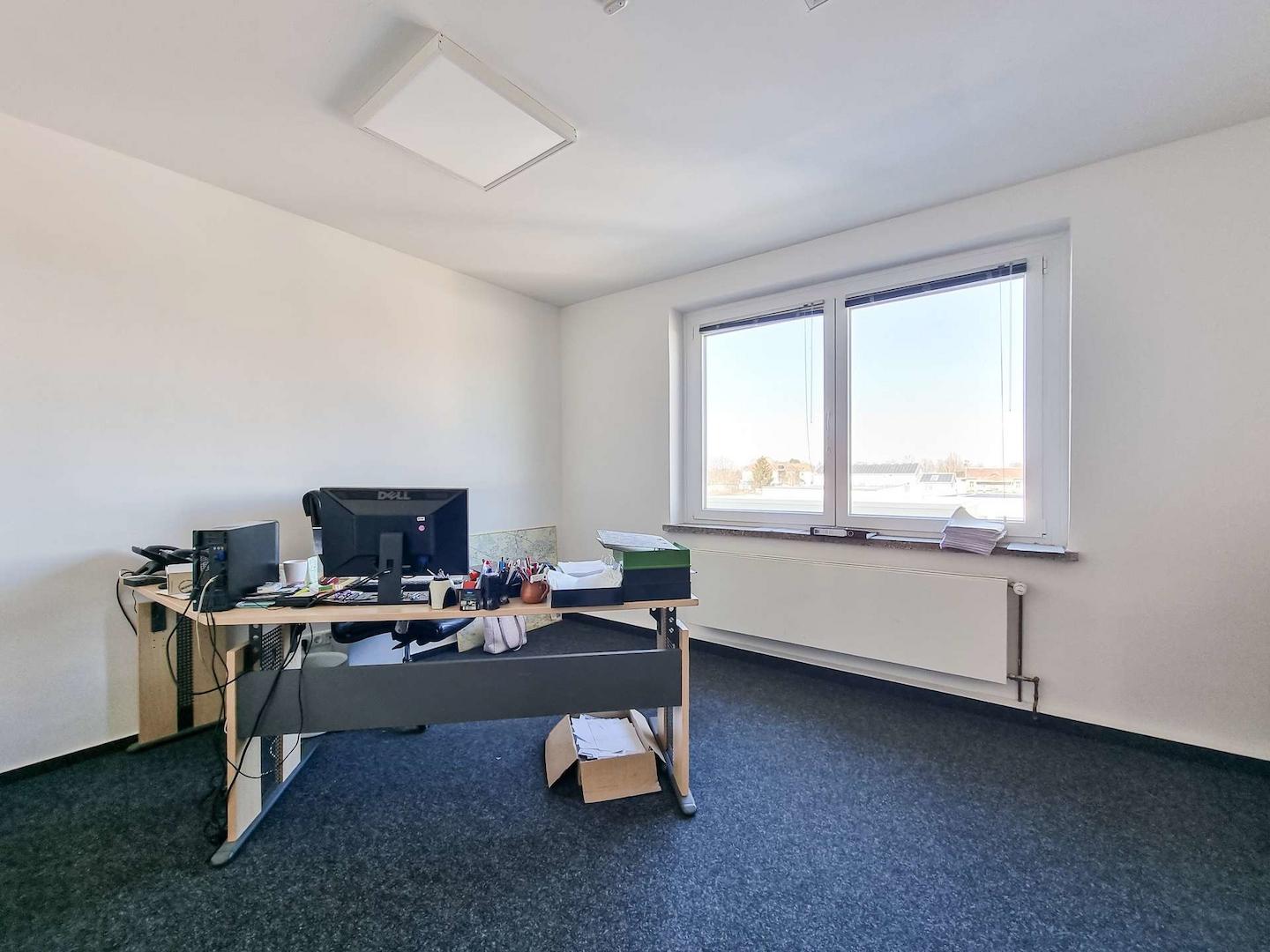 Büro