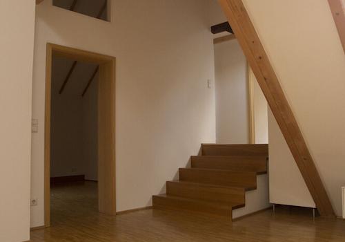 Aufgang Schlaftrackt