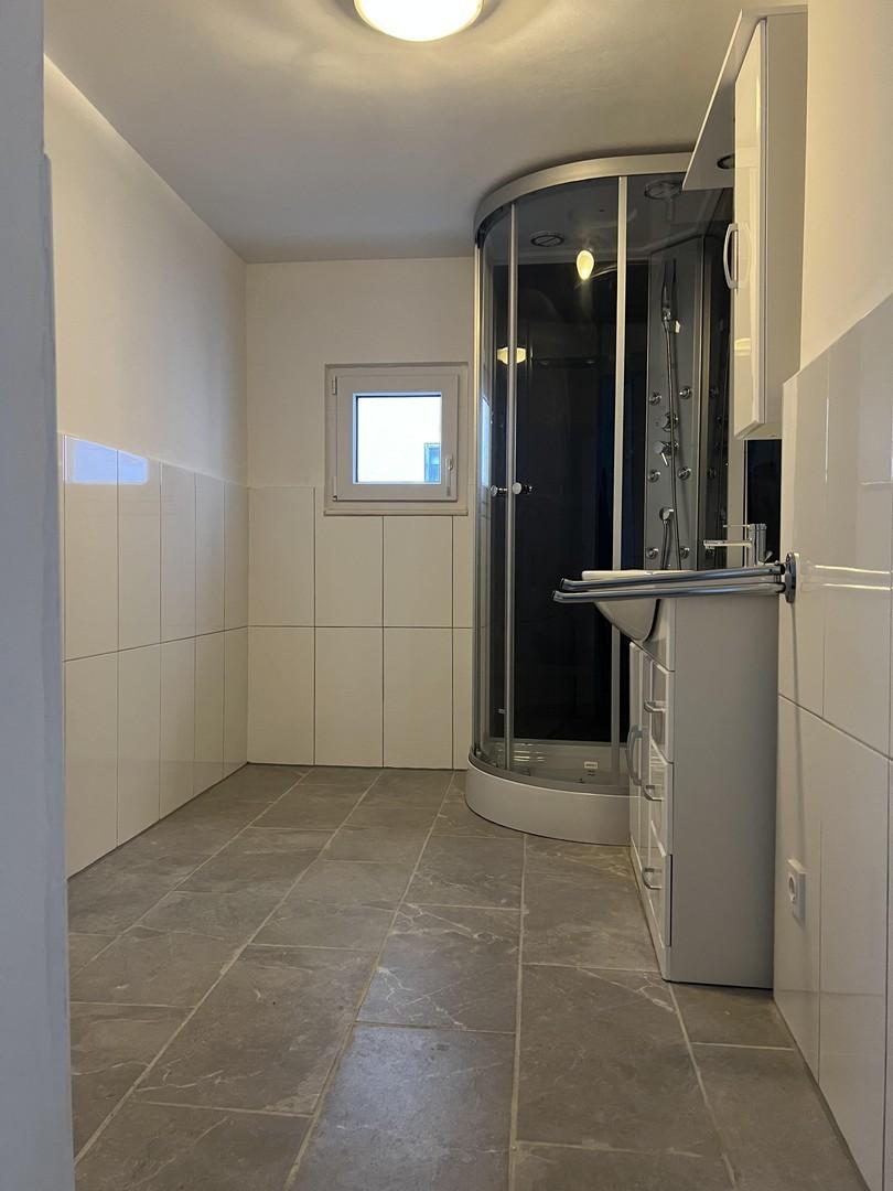 2 Badezimmer EG