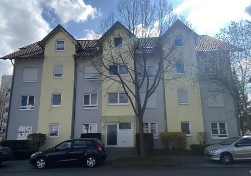 Hausansicht von Straßenansicht