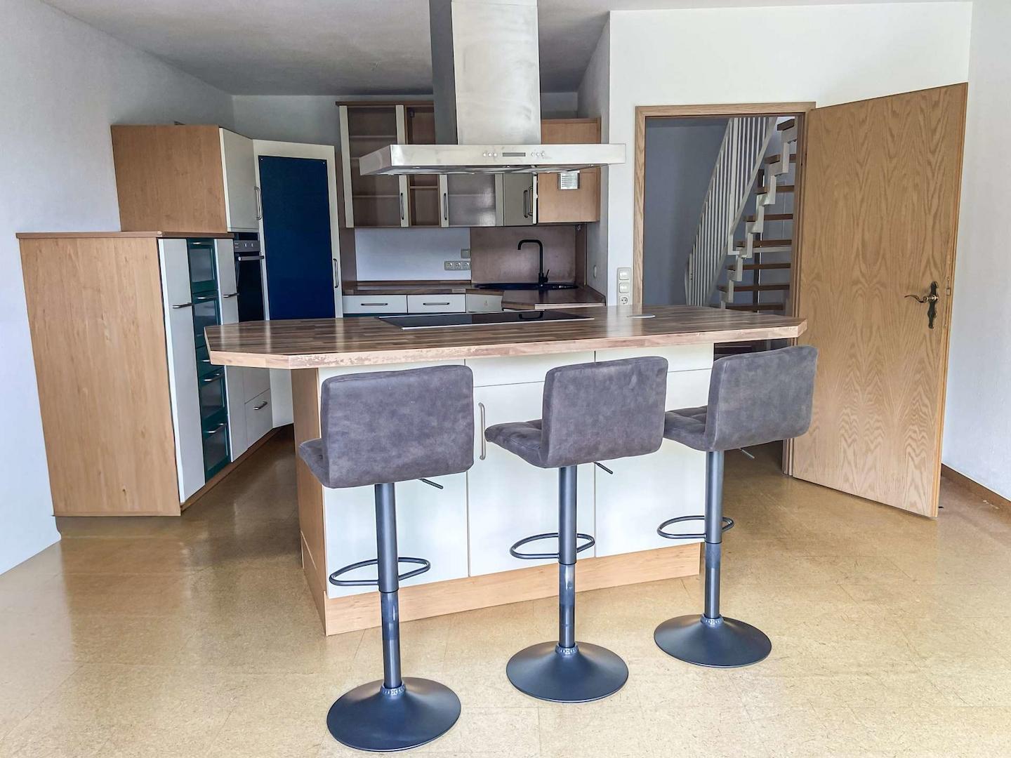 Wohnküche mit Kochinsel