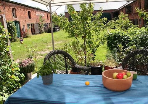 Blick in den Vierseitenhof - 1