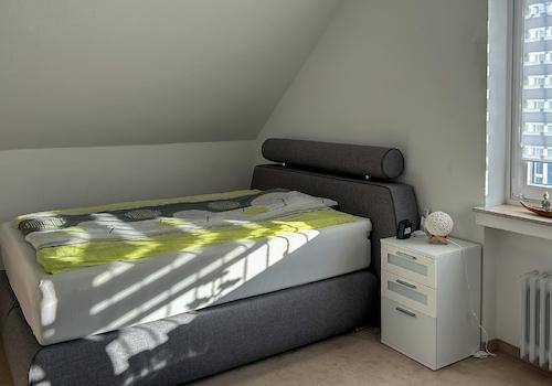 3. Zimmer (Kinderzimmer/Büro)