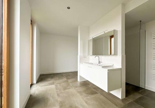 Tageslicht-Badezimmer en suite