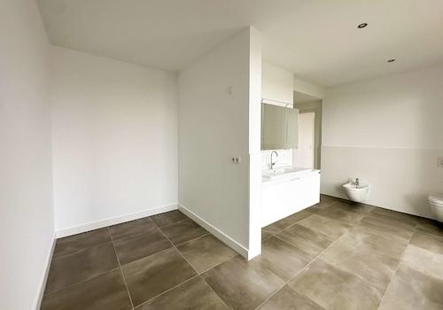 Großes Bad-en-suite