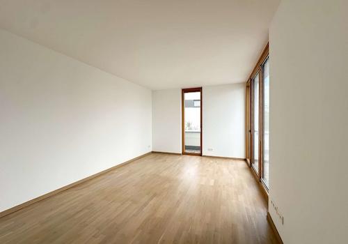 Geräumiges Arbeitszimmer