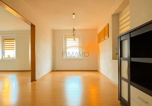 Esszimmer - KI generiert