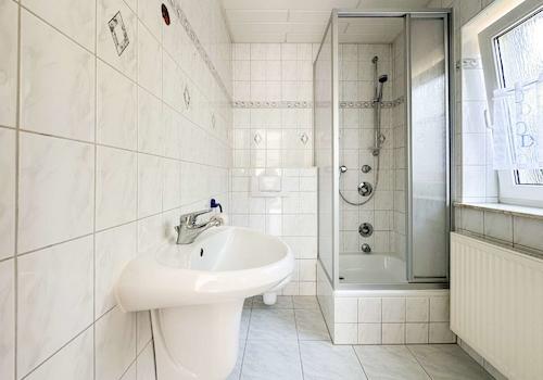 Bad - Einliegerwohnung