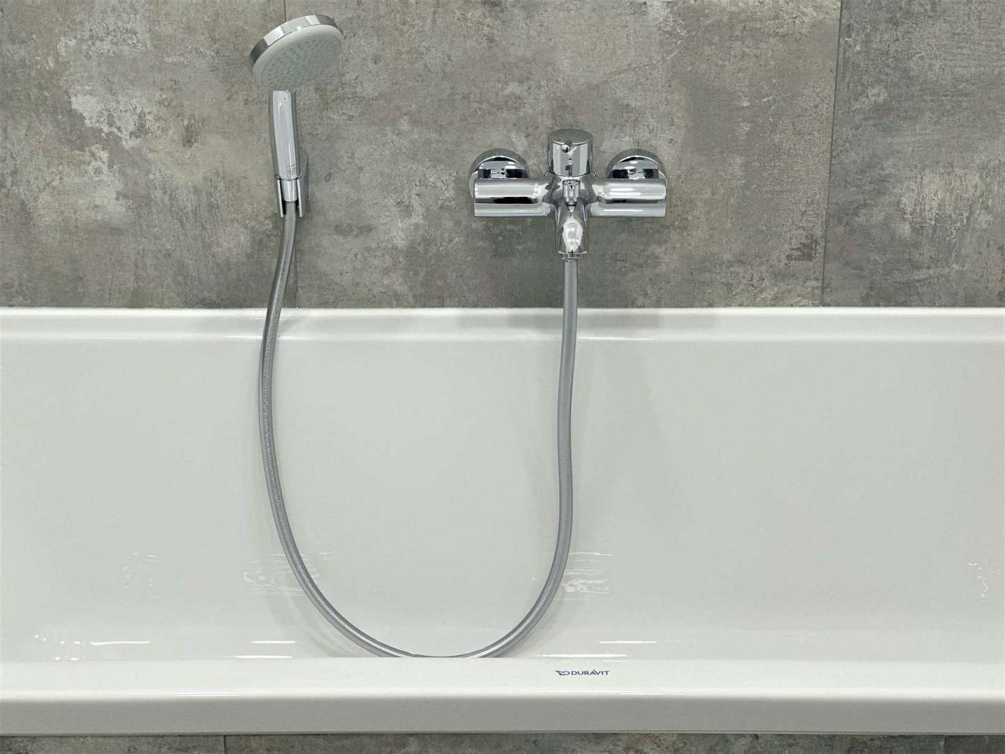 Elegante Sanitärausstattung 