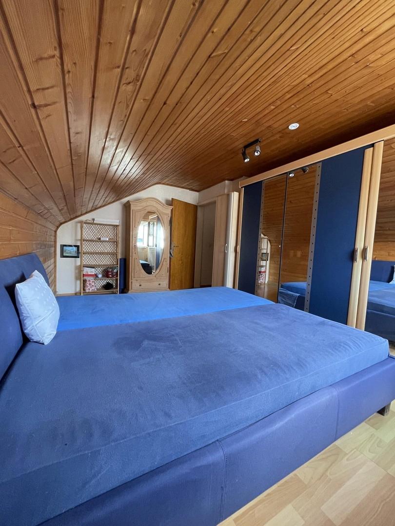 Schlafzimmer 2. OG