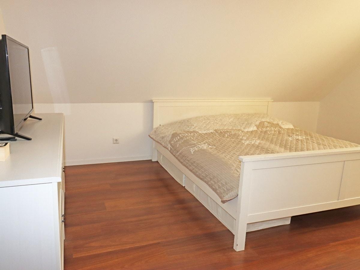 Schlafzimmer, OG